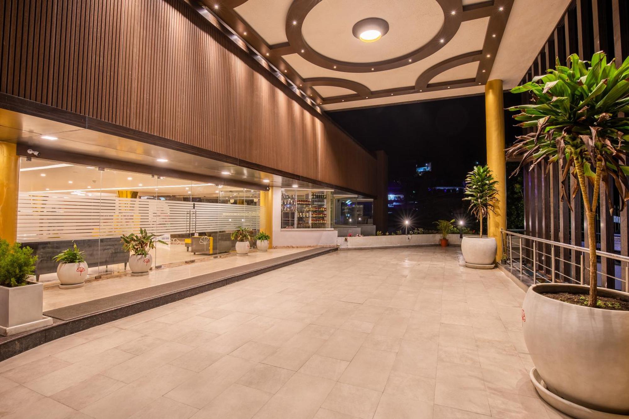 Poppys Pleasant Stay Kodaikanal Eksteriør billede