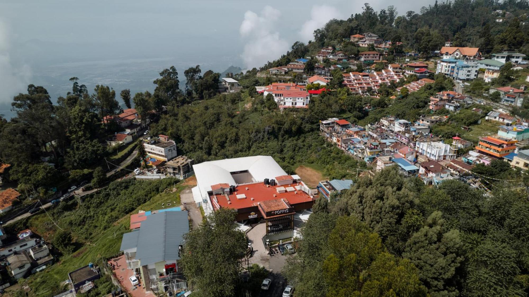 Poppys Pleasant Stay Kodaikanal Eksteriør billede